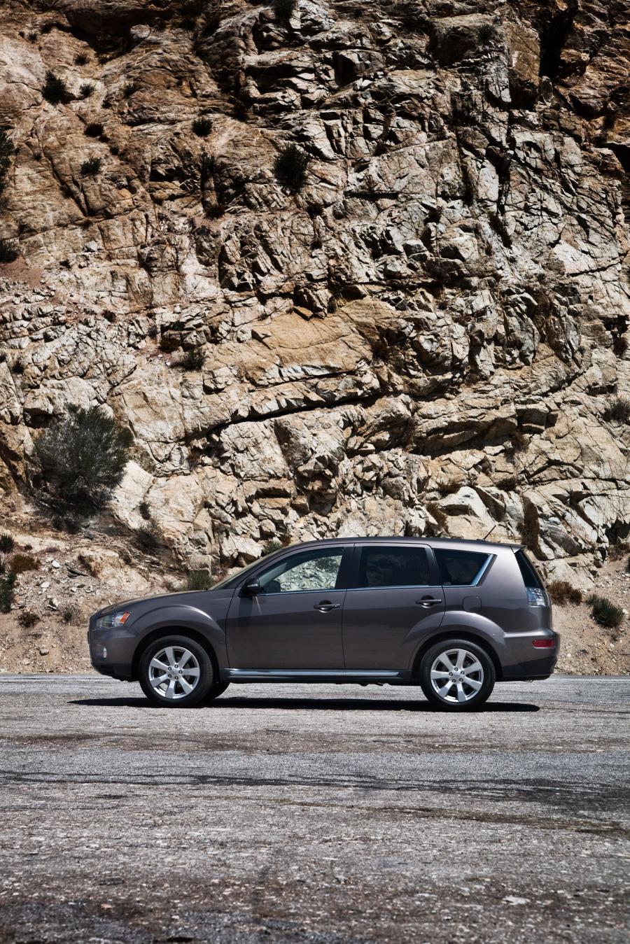  Mitsubishi Outlander GT 2010 года  (фото 88 из 91)
